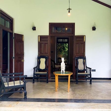 Headman House Antique Villa - A Seaside Royal Stay Ahangama Luaran gambar