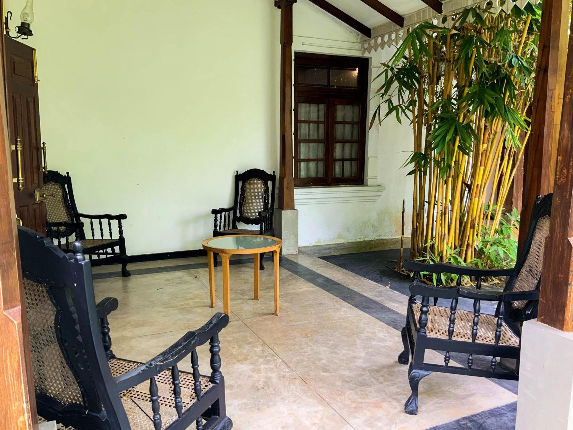 Headman House Antique Villa - A Seaside Royal Stay Ahangama Luaran gambar