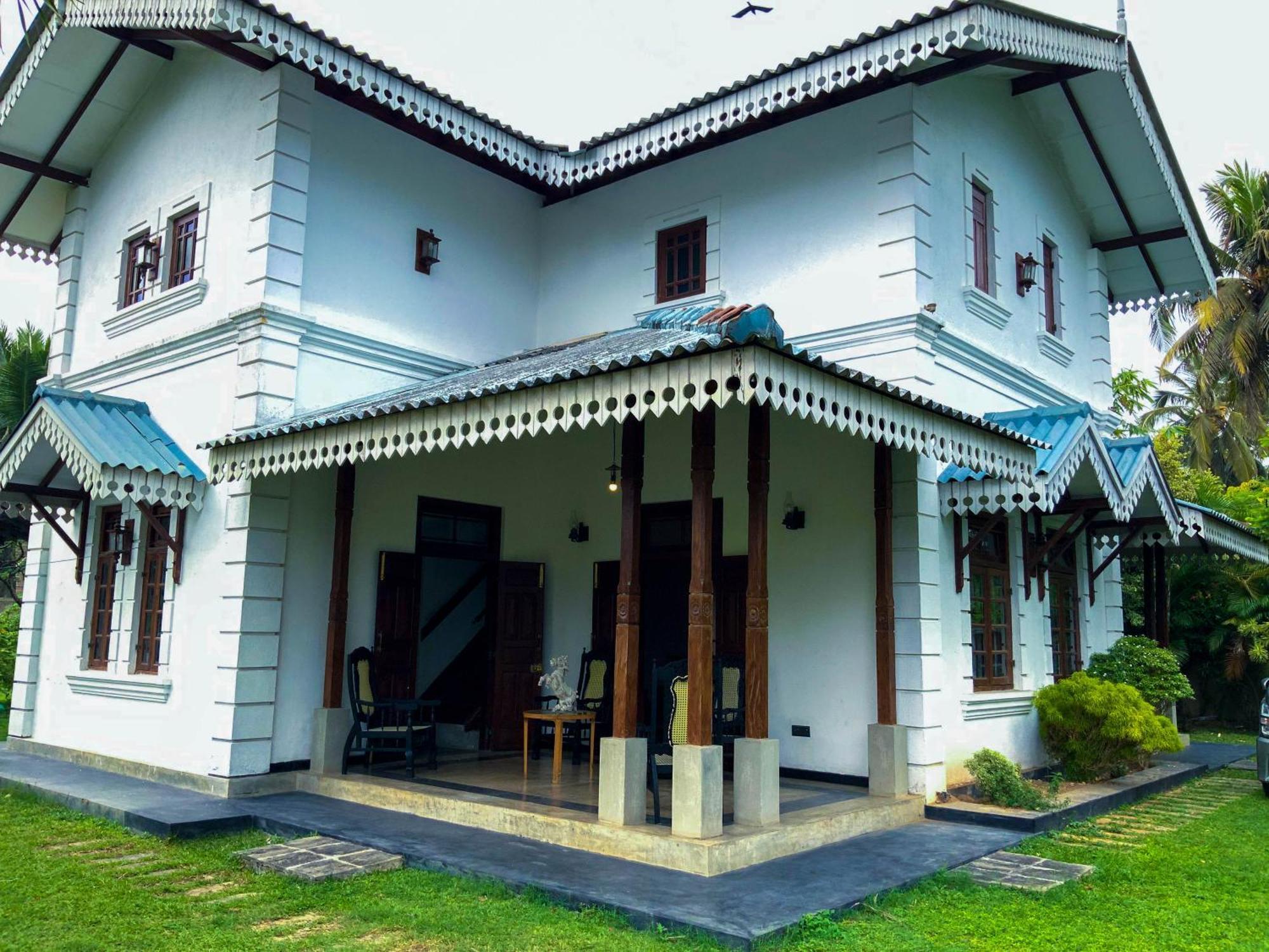 Headman House Antique Villa - A Seaside Royal Stay Ahangama Luaran gambar
