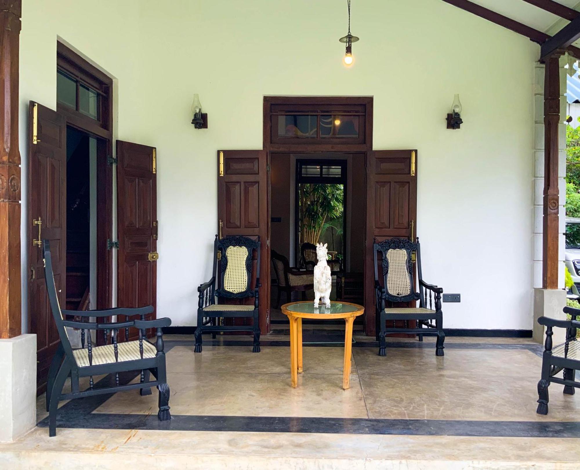 Headman House Antique Villa - A Seaside Royal Stay Ahangama Luaran gambar
